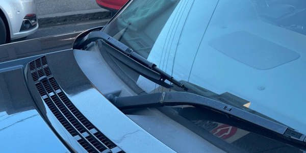 Exact fit aero blades on Range Rover